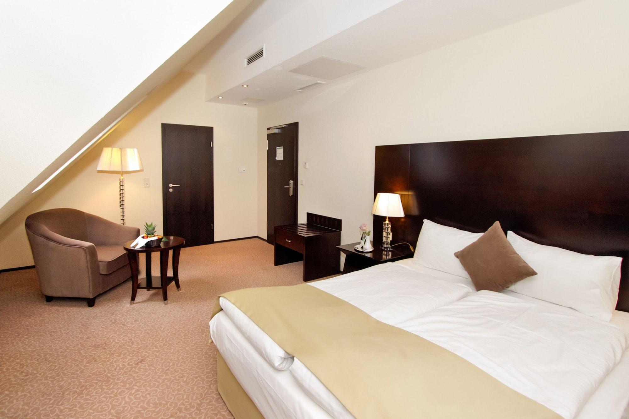 Grand Palace Hotel הנובר מראה חיצוני תמונה
