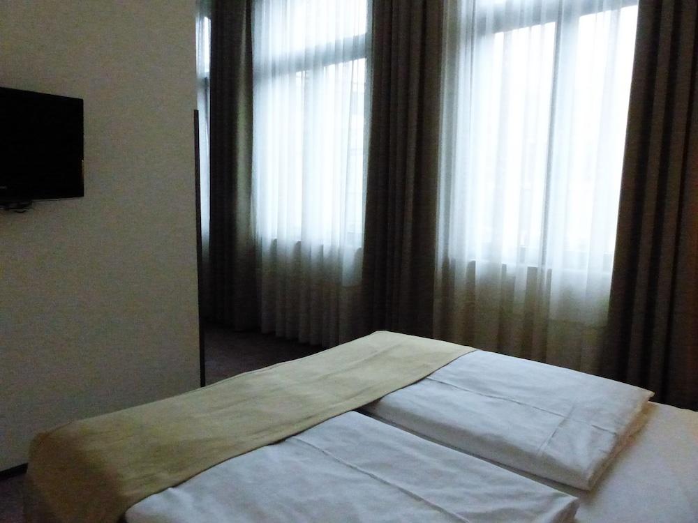 Grand Palace Hotel הנובר מראה חיצוני תמונה