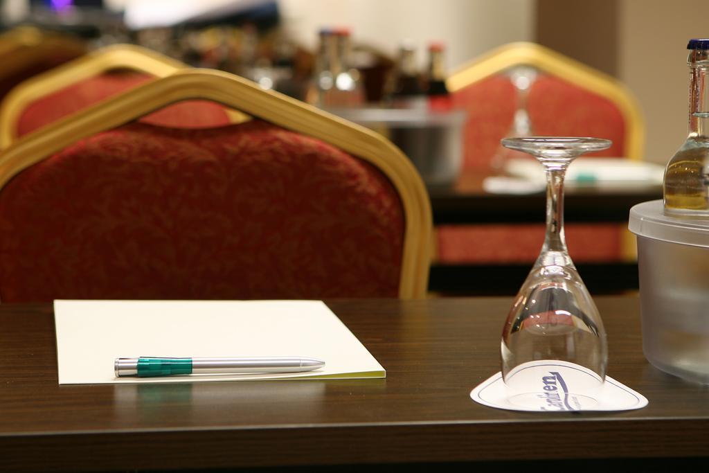 Grand Palace Hotel הנובר מראה חיצוני תמונה
