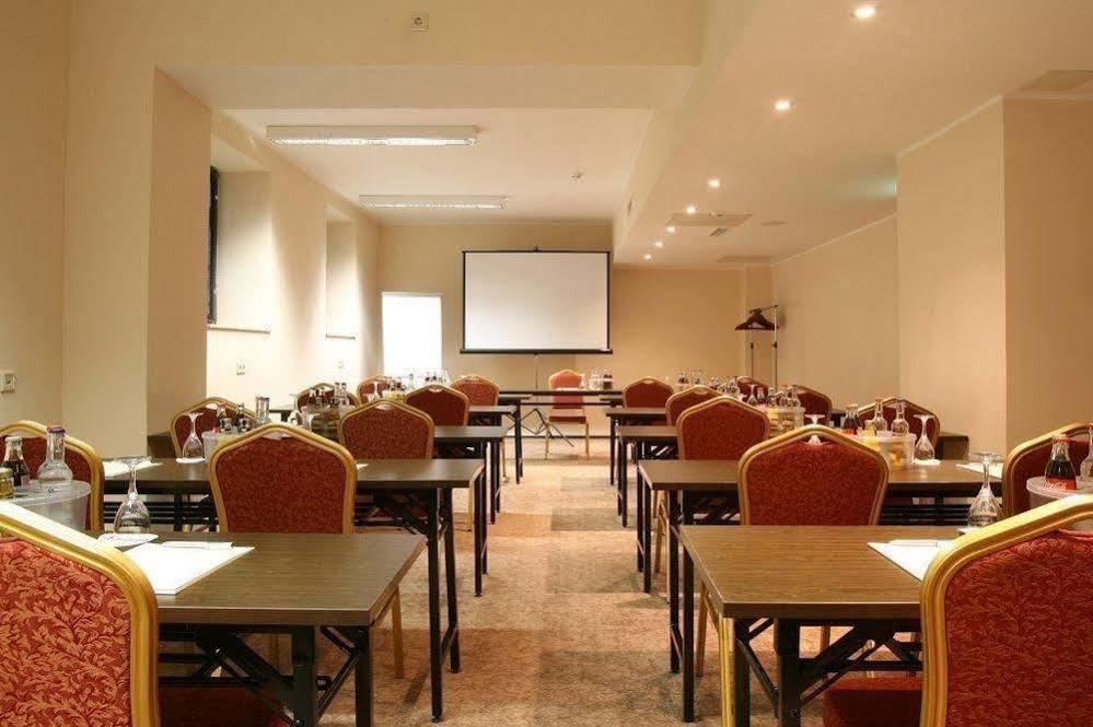 Grand Palace Hotel הנובר מראה חיצוני תמונה