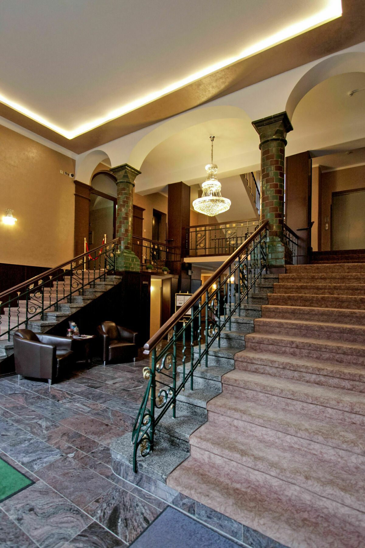 Grand Palace Hotel הנובר מראה חיצוני תמונה